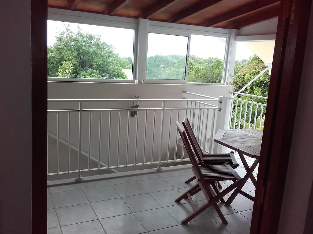 Maison Bordelais Grand Bois 0*,  Guadeloupe